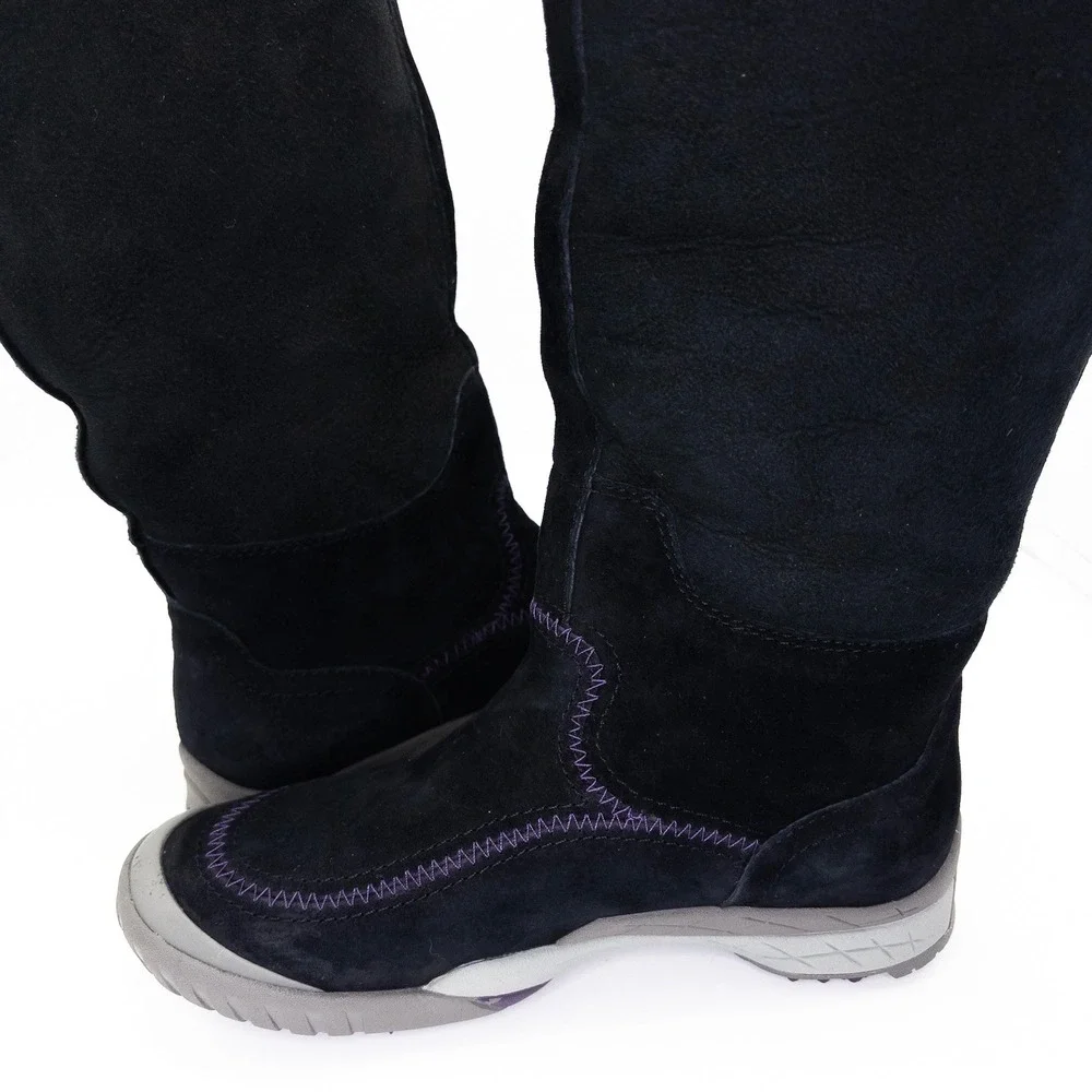 Cushe Wildride UW00553 Black Suede Tall Winter Boots Vibram Sole Women's 6